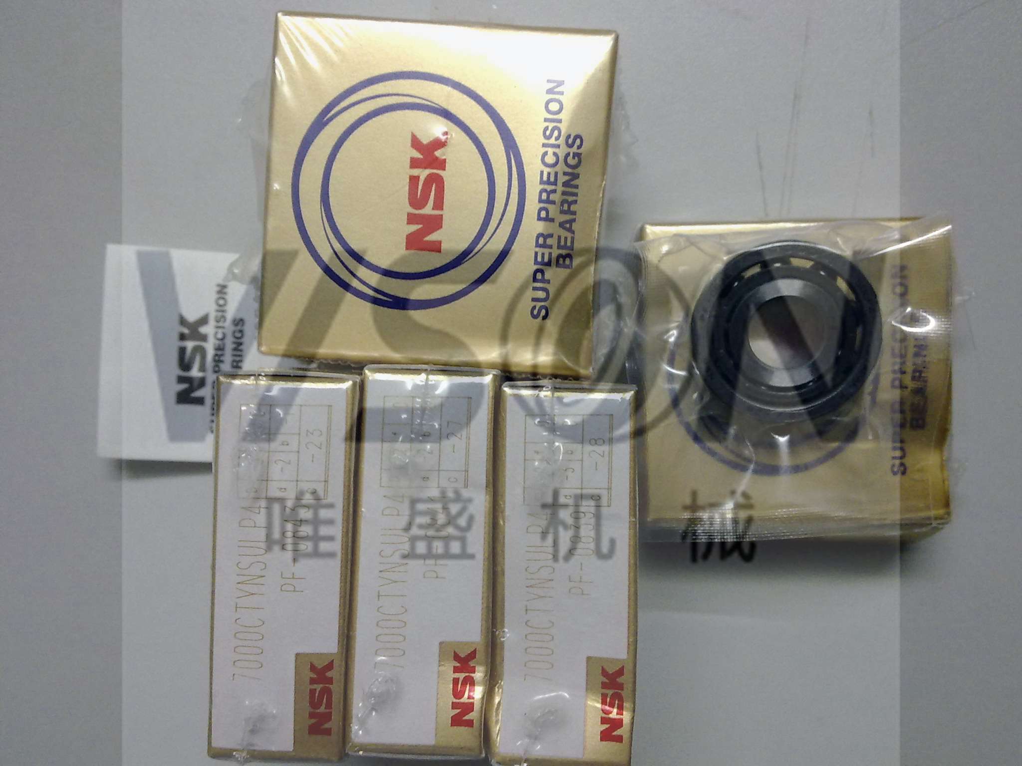 6208MC3 日本NSK轴承 (RHP)7317 MB